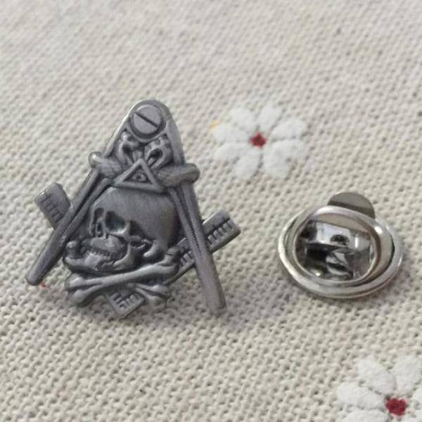 Master Mason Blue Lodge Lapel Pin - Skull and Crossbones Widow's Son Square and Compass - Bricks Masons