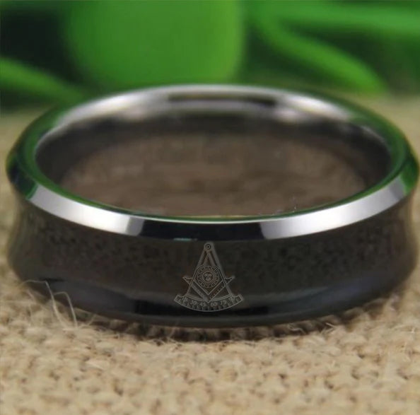 Past Master Blue Lodge California Regulation Ring - Black Silver Edges - Bricks Masons