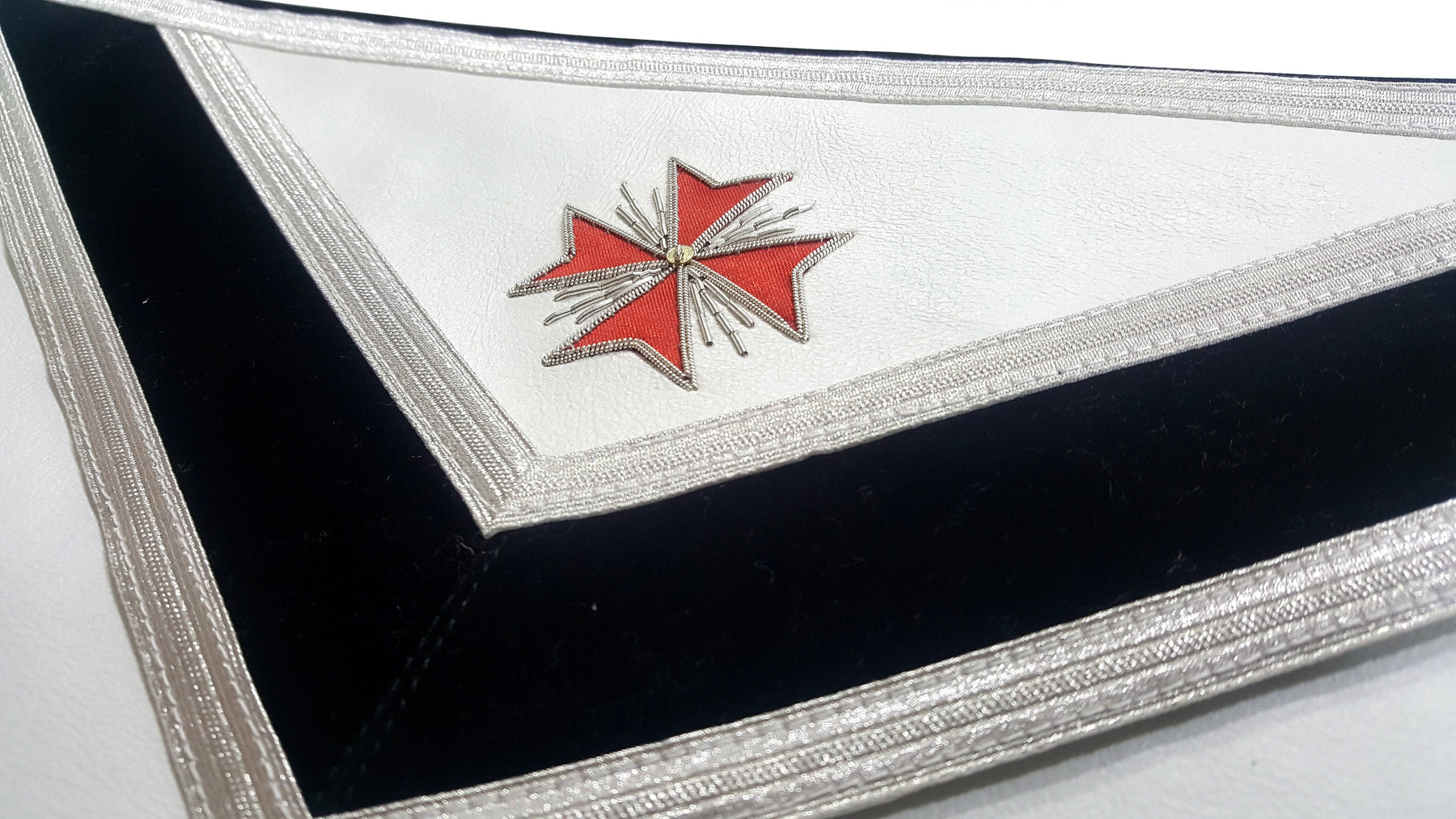 30th Degree Scottish Rite Apron - White & Black