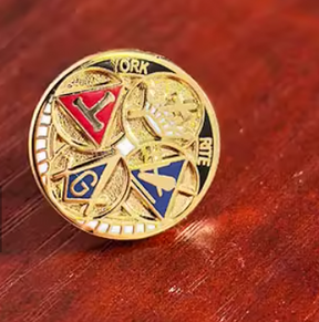 Blue Lodge / Royal Arch / Council / Knights Templar Lapel Pin - Round