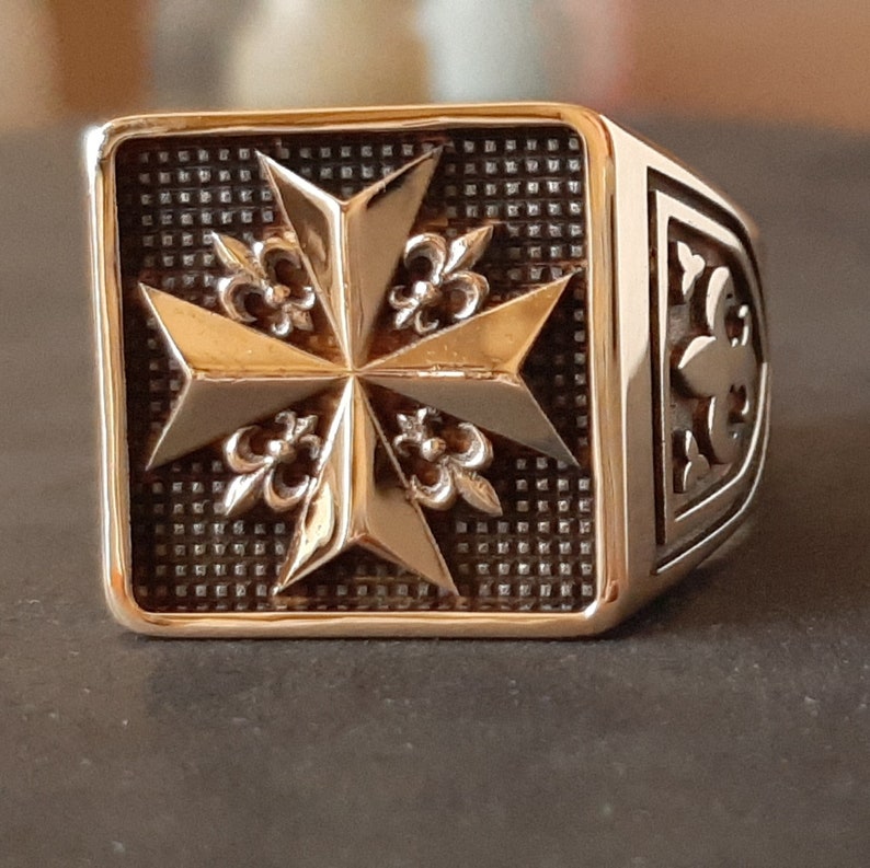 Order Of Malta Ring - Medieval gold, Templar cross ring, Free Mason ring, Lodje ring - Bricks Masons