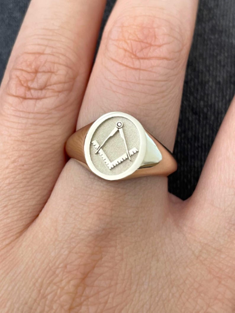 Master Mason Blue Lodge Ring - 14k & 18k Various Gold Colors - Bricks Masons