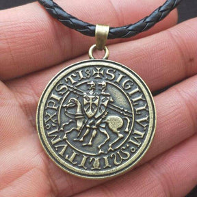 Knights Templar Commandery Necklace - Sigillum MilItum XPISTI Vintage - Bricks Masons