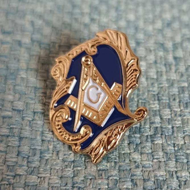 Master Mason Blue Lodge Lapel Pin - Square & Compass G Blue & Gold - Bricks Masons