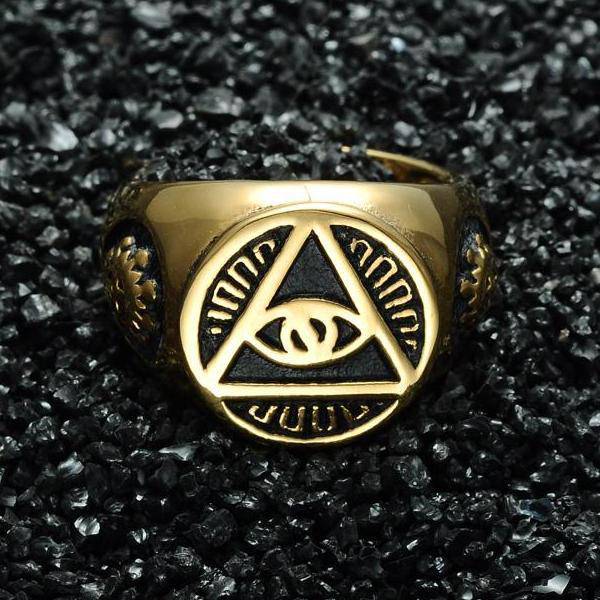 Eye Of Providence Ring - Pyramid Classic Golden